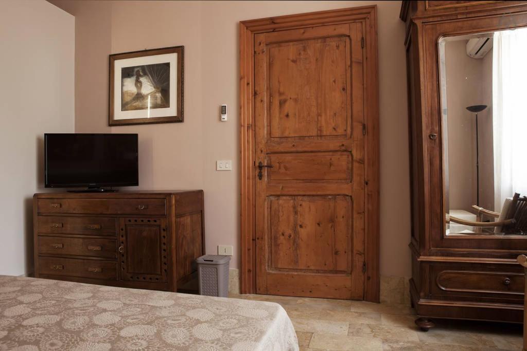 Casale Alma Bed & Breakfast Marsala Oda fotoğraf