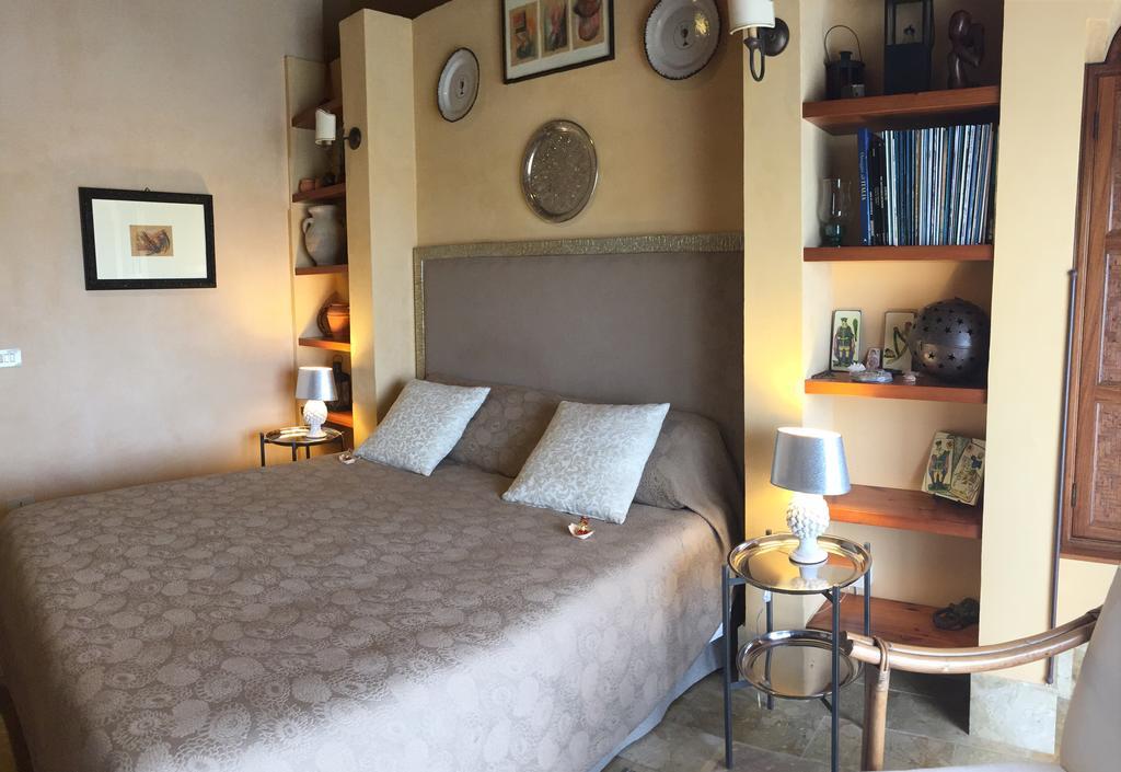 Casale Alma Bed & Breakfast Marsala Dış mekan fotoğraf