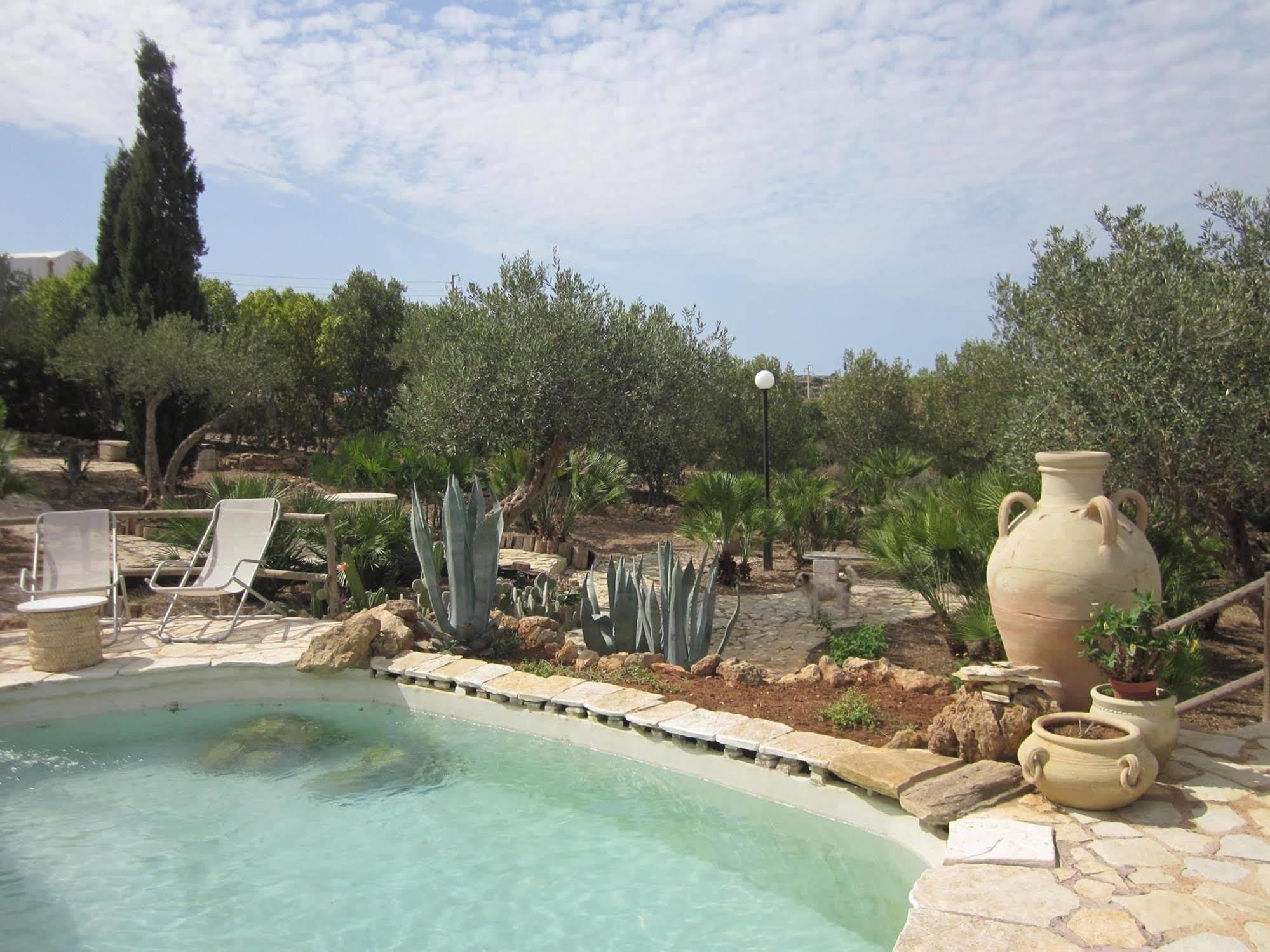 Casale Alma Bed & Breakfast Marsala Dış mekan fotoğraf